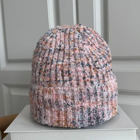 Women Mixed Color Knitted Beanie Hat Winter Warm Fleece Lined Slouchy Skull Cap Soft Ribbed Knit Bonnet For Cold Weather Casual Wear