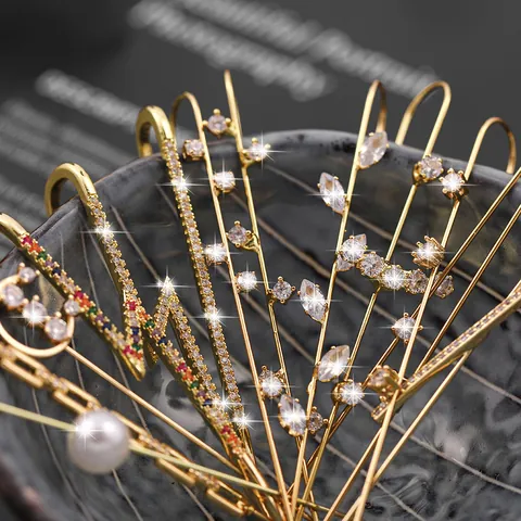 Trendy Gold Plated Rhinestone Ear Crawler Single Ear Wrap Personalized Geometric Lightning Earring For Women Fashion Jewelry