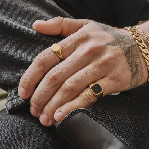 Minimalist Gold Alloy Signet Ring Polished Round Top Wide Band Ring Trendy Unisex Fashion Jewelry Accessories
