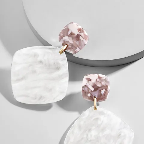 European American Retro Geometric Acrylic Acetate Earrings For Women Marble Tortoiseshell Pattern Alloy Stud Earrings Jewelry Accessory