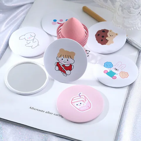 Süßer Cartoon Mini Tragbarer Schminkspiegel Runder Taschenspiegel Für Schüler Mädchen Kleiner Handspiegel Reisespiegel