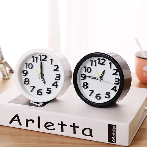 Creative Candy Color Round Square Alarm Clock Minimalist Silent Luminous Desktop Clock With 3D Big Numbers For Students Kids Home Decor
