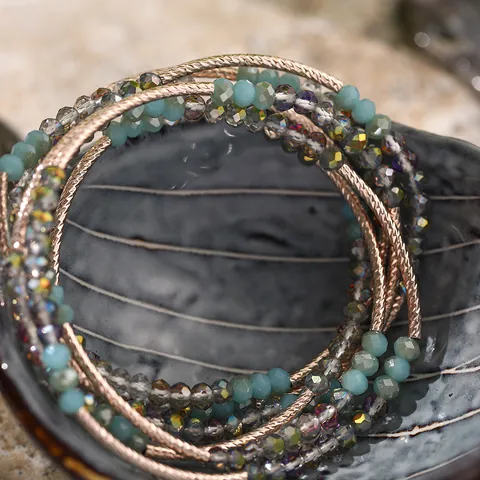 Bohemian Multi Layer Seed Bead Bracelet For Women Vintage Ethnic Handmade Glass Crystal Bead Alloy Spiral Coil Bracelet Jewelry