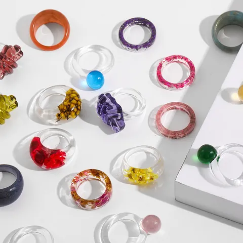 Y2K Retro Candy Color Resin Acrylic Ring For Women Geometric Transparent Chunky Resin Finger Ring Set Fashion Jewelry Accessories