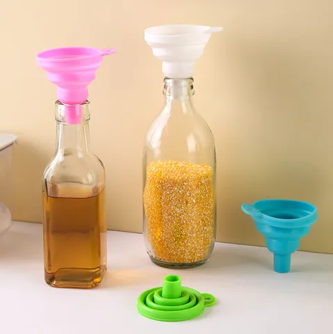 Embudo de Silicona Plegable Multiusos Para Cocina Hogar Dispensación de Aceite Líquido Telescópico Mini Embudo Ahorro de Espacio Con Agujero Para Colgar