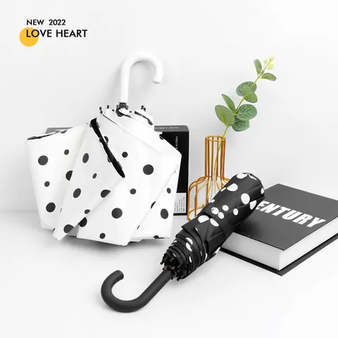 Women Folding Sun Umbrella Japanese Style UV Protection Sunshade With Black Coating Pongee Fabric U Shaped Handle Heart Pattern Rain Umbrella