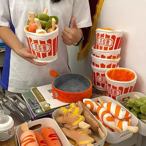 Ensemble de Jouets en Peluche Créatifs Oden Malatang Simulation de Nourriture Poupée Rembourrée Douce pour Enfants Jeux de Rôle Cuisine