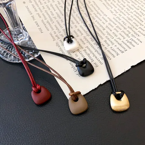Minimalistische Quadratische Anhänger Halskette Legierung Geometrisch Lange Pullover Kette Für Damen Vintage Täglicher Schmuck