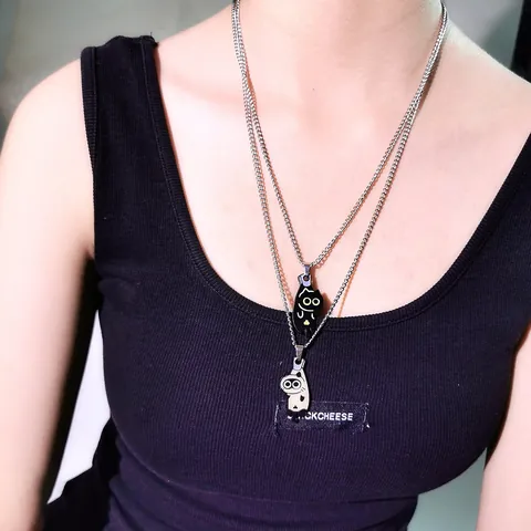 Nischen Design Süße Schwarze Katze Anhänger Halskette Titanstahl Emaille Grüne Augen Katze Streetwear Unisex Schmuck Geschenk
