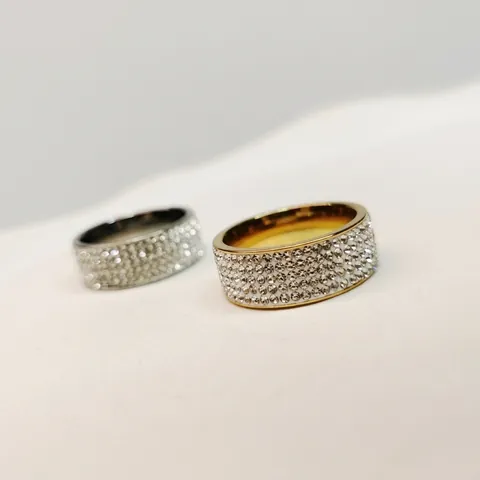 Edelstahl Strass Ring Für Damen Herren Europäische Mode Pave Kristall Eingelegtes Band Geometrischer Hochzeit Party Schmuck Geschenk