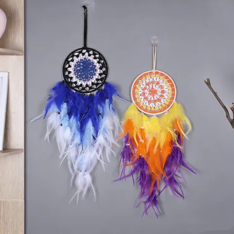 Capteur de Rêves Bohémien Fait à la Main Plume Colorée Crochet Maille Décoration Murale pour Maison Salon Chambre Cadeau Ornement