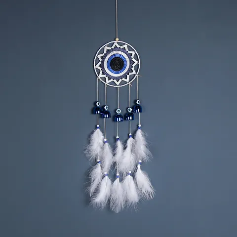 Capteur de Rêves Mauvais Œil Tissé à la Main Décoration Murale Avec Plumes Blanches Bleues Clochettes en Métal Ornement Style Bohème Ethnique pour Maison Chambre