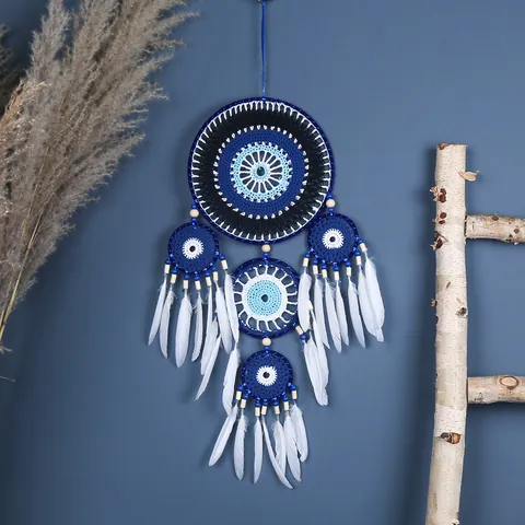 Handgefertigter Böser Blick Traumfänger Wandbehang Deko Boho Gewebtes Ornament Mit Weißen Federn Holzperlen Für Zuhause Schlafzimmer