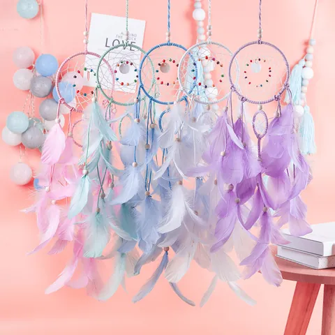 Atrapasueños de Plumas Hecho a Mano Campana de Viento Decoración Colgante Con Luces LED Cuentas Bohemio Decoración de Pared para Hogar Regalo