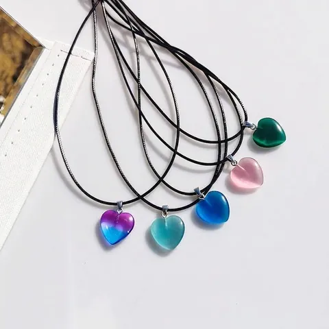 Französische Minimalistische Glas Herz Anhänger Halskette Süße Coole Schwarze Seil Schlüsselbeinkette Für Damen Herren Schmuck Accessoire