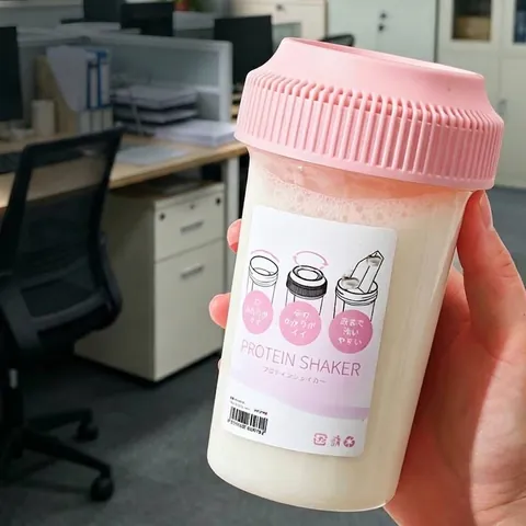 Portable Protein Shaker Bottle With Scale Marks BPA Free Leakproof Cup For Soy Milk Gym Fitness Meal Replacement Travel Drinkware