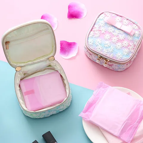 Kawaii Daisy Embroidery Mesh Sanitary Napkin Storage Bag Gradient Portable Menstrual Pad Pouch With Bowknot Pearl Zipper Travel Organizer For Women Girls