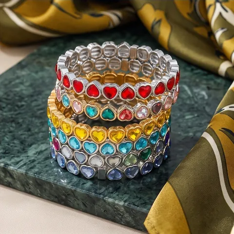 Women's Light Luxury Heart Bracelet Colorful Heart-Shaped Rhinestone Zinc Alloy Bracelet European Style Fashion Jewelry Gift