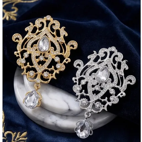 Vintage European Palace Style Rhinestone Water Drop Brooch Luxury Alloy Inlaid Crown Corsage Pin For Women Wedding Party Jewelry