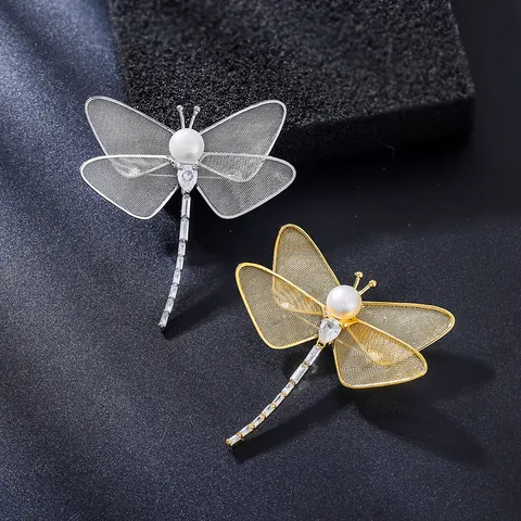 Elegant Dragonfly Brooch Pin For Women Fashion Copper Freshwater Pearl Zirconia Animal Lapel Pin Jewelry Accessories Gift