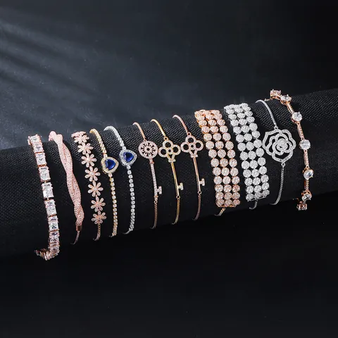 Elegant Copper Zirconia Rose Flower Bracelet For Women Light Luxury Exquisite Adjustable Heart Key Pendant Bracelet Jewelry Gift