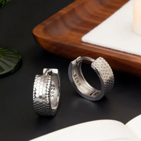 Pendientes de Aro Anchos de Plata de Ley 925 para Mujer Textura de Panal Diseño Hielo Picado Minimalista Lujo Joyería Diaria