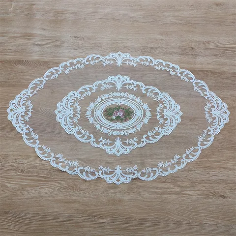 French Vintage Lace Embroidered Table Runner Polyester Hollow Out Floral Decorative Tablecloth For Coffee Table Wedding Home Decor
