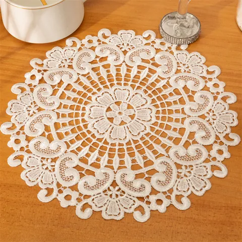 Korean Style Polyester Lace Embroidered Round Coaster Retro Hollow Floral Heat Insulation Table Mat For Home Kitchen Decor