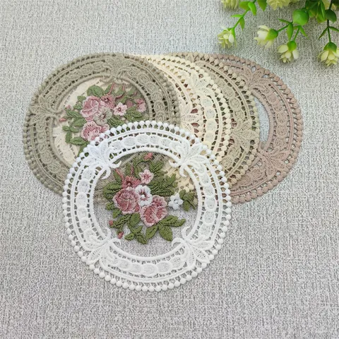 European Vintage Round Lace Embroidered Placemat Floral Rose Coaster Polyester Table Decoration Hollow Out Tablecloth For Dining Room