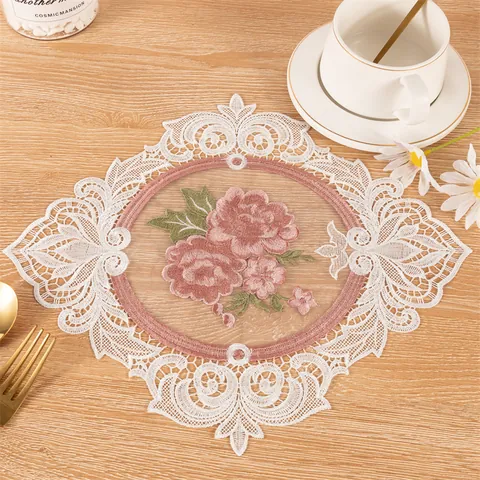 New Chinese Style Hollow Rose Embroidery Lace Coaster Heat Insulated Non-slip Placemat Floral Mat For Dining Table Home Decoration Props