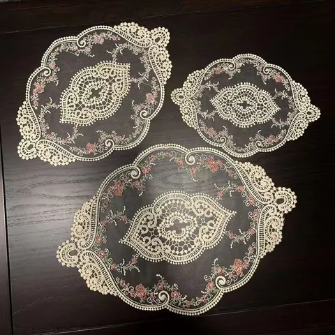French Vintage Embroidered Lace Placemat Oval Mesh Floral Coaster Table Mat For Dining Room Home Kitchen Table Decor