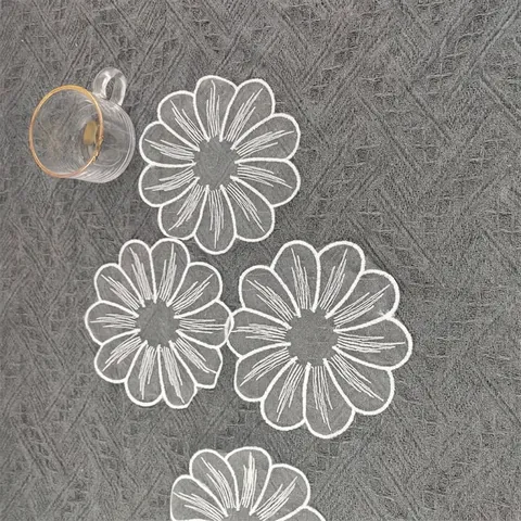 Rund Bestickt Blume Untersetzer Weiß Spitze Netz Matte Für Hochzeit Tisch Heim Dekor DIY Floral Stoff Aufnäher