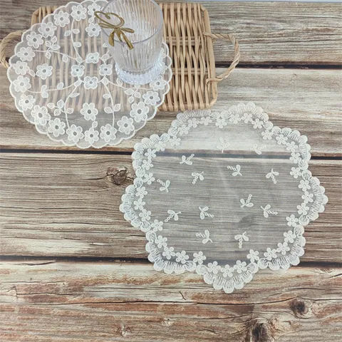 Korean Style Hollow Out Floral Lace Placemat Polyester Embroidery Table Mat Anti-Scratch Coaster For Wedding Home Decor