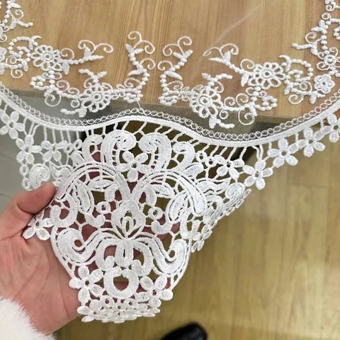 Simple White Embroidered Lace Table Runner Hollow Floral Pattern Polyester Tablecloth For Dining Coffee Table American Home Decor