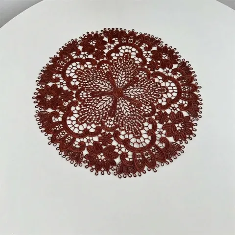 Vintage Round Polyester Embroidered Hollow Out Placemat Maple Leaf Floral Table Mat For Dining Room Bedroom Bedside Lamp Vase Decoration