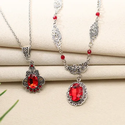 Collier Pendentif Strass Rouge Gothique Victorien Accessoire Costume de Sorcière Vintage Collier Alliage Argent Antique