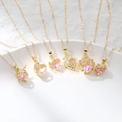 Elegant Sacred Heart Thorns Rose Cross Heart Pendant Necklace For Women Gothic Fairy Style Gold Plated Copper Rhinestone Jewelry Gift