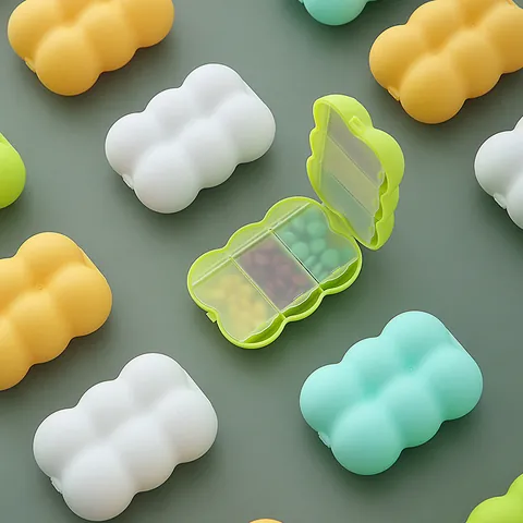 Tragbare Pillendose Wolkenform 6 Fächer Große Kapazität Reise Medikamenten Organizer PP Material Tägliche Mini Pillenbox