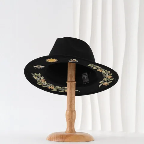 Gothic Black Fedora Hat With Sun Bee Floral Faux Embroidery Print Flat Brim Cowboy Hat Polyester Felt Fedora For Women