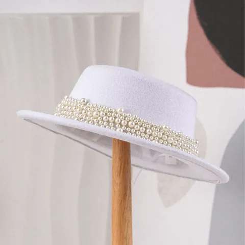 Chapeau Canotier Élégant Français Rétro Britannique à Toit Plat pour Femme Chapeau en Feutre de Laine avec Perles Artificielles pour Banquet Fête Automne Hiver