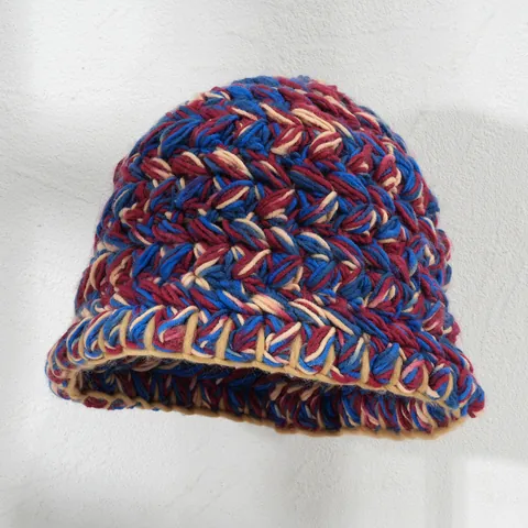 Cappello da Pescatore in Maglia Colorata da Donna Cappello Invernale Caldo Ispessito Stile Sportivo di Strada Cappello a Secchiello in Colori Misti