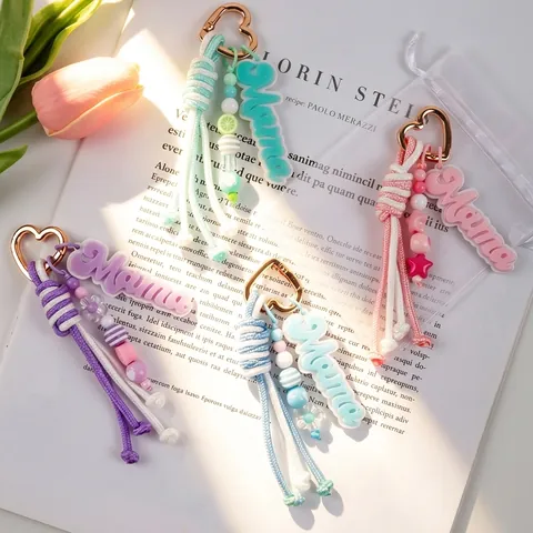 Handmade Braided Rope Mama Letter Keychain Acrylic Heart Clasp Bag Charm Sweet Colorful Beads Pendant Women Key Ring Accessory
