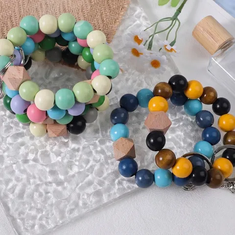 Handmade Boho Colored Wood Bead Bracelet Keychain Wristlet For Women Anti-lost Bag Charm Accessory Fashion Pendant Key Ring