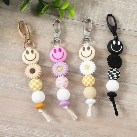 Llavero de Pulsera con Cuentas de Silicona de Tablero de Ajedrez Colgante de Bolsa con Cara Sonriente Floral para Mujeres Niñas