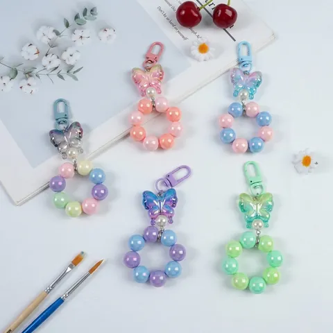 Llavero de Abalorios de Mariposa Iridiscente Dulce Colores de Caramelo Acrílico Perla Artificial Colgante de Bolso Accesorio Decorativo para Mujeres Niñas