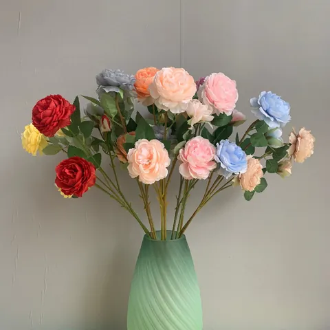 Künstlicher 3-Kopf Persischer Hahnenfuß Westliche Rose Seidenstoff Blume Stiel Falsche Pfingstrose Für Hochzeit Party Heim Dekoration