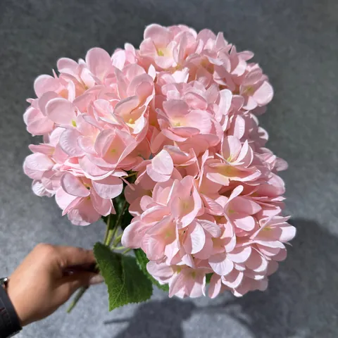 Realistische Künstliche Hortensie Seidenblumenstrauß Für Hochzeit Haus Hotel Dekor Mehrkopf Faux Blumenarrangement DIY Strauß