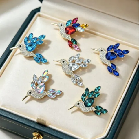 Fashion Creative Alloy Hummingbird Brooch With Colorful Rhinestone For Women Clothing Pin Accessories Wedding Banquet Jewelry