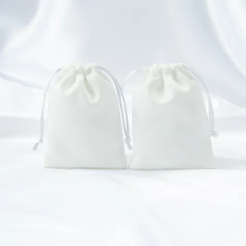 White Satin Drawstring Bags Jewelry Packaging Pouches Luxury Dust Bags For Cosmetics Makeup Brushes Small Gift Bags Storage