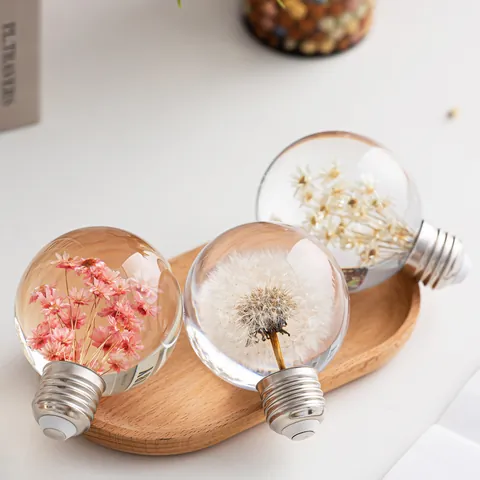 Boule de Cristal de Pissenlit Ornement Forme Ampoule E27 Accessoire Cristal Artificiel Veilleuse Fleur Séchée Décor de Bureau Cadeau